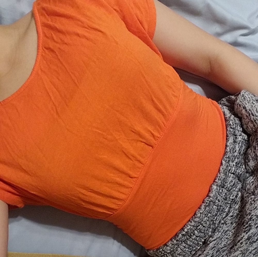 orange blouse